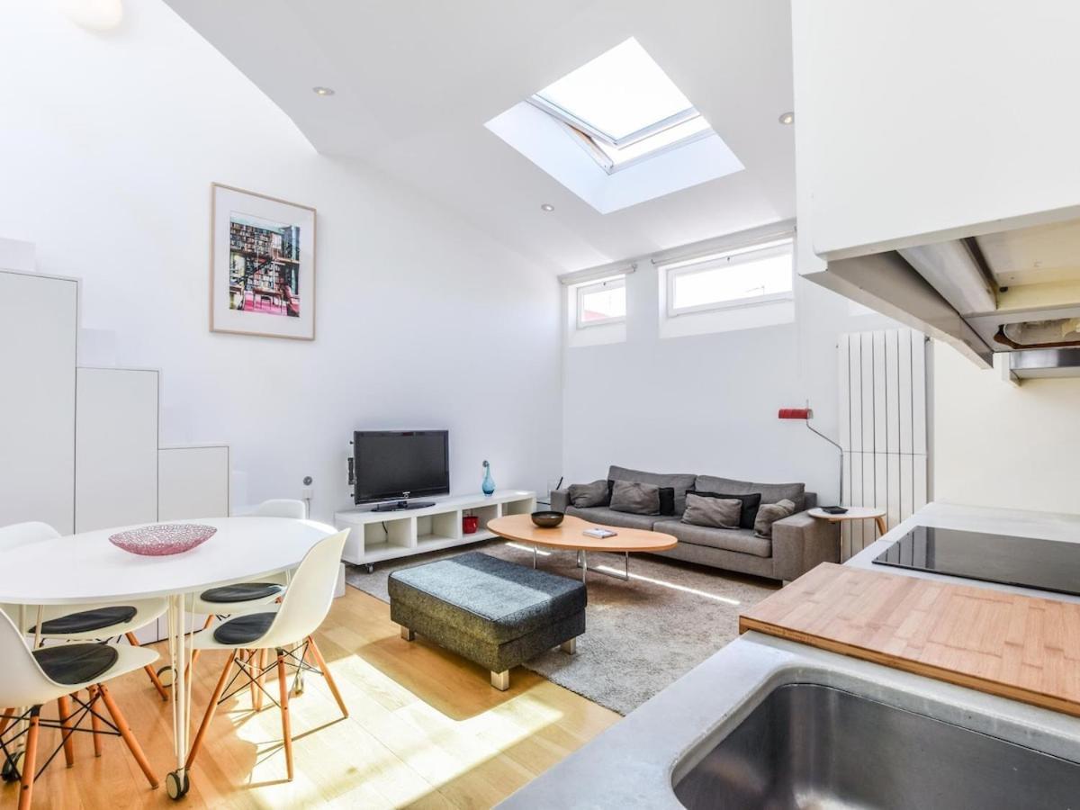 Apartamento De Diseno De Lujo En Lavapies Alquiler Temporal Madrid Exteriör bild