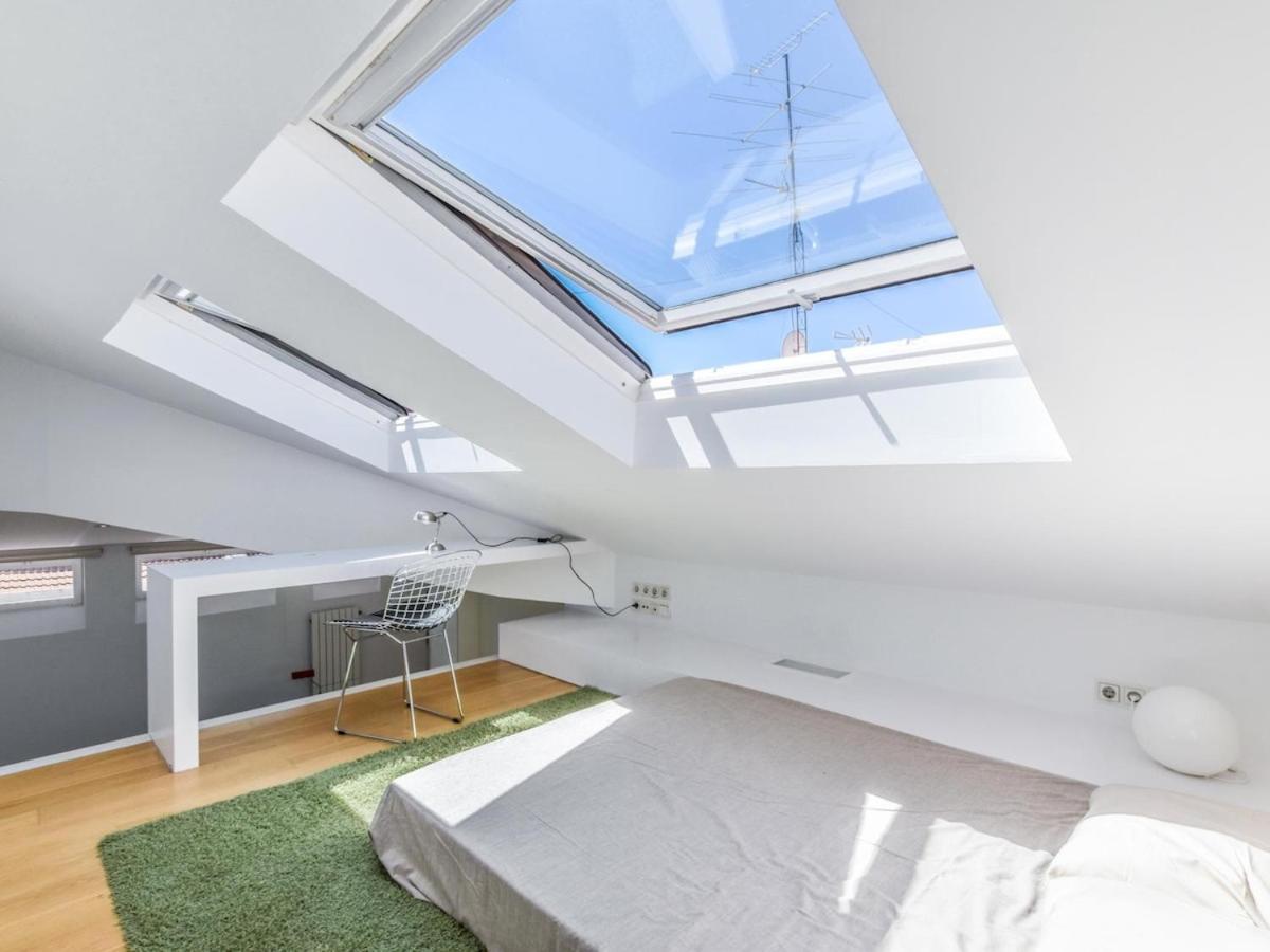Apartamento De Diseno De Lujo En Lavapies Alquiler Temporal Madrid Exteriör bild